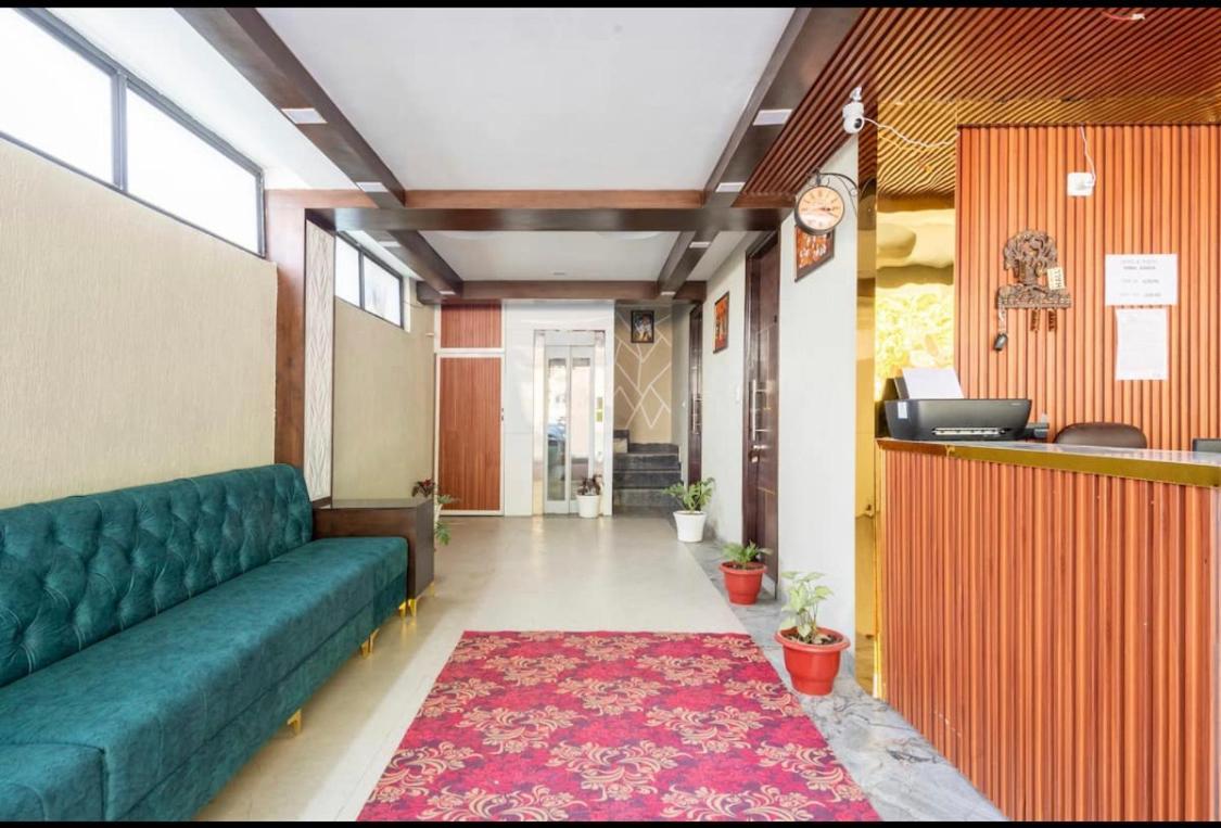 Hotel & Hostel Vimal Gangaリシケーシュ エクステリア 写真