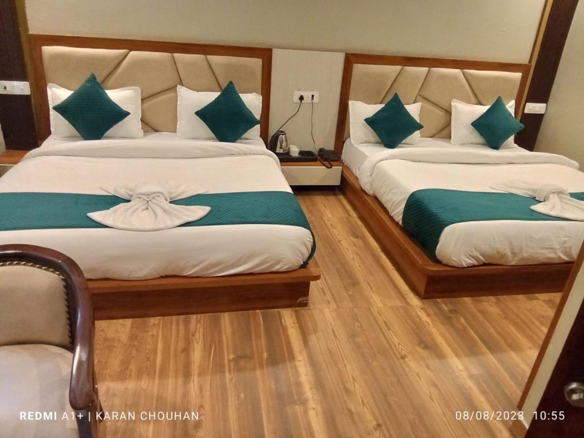 Hotel & Hostel Vimal Gangaリシケーシュ エクステリア 写真
